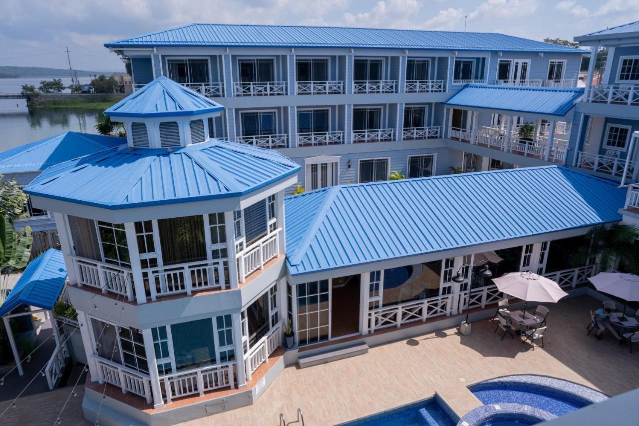 Hotel Casona Del Lago Flores Luaran gambar