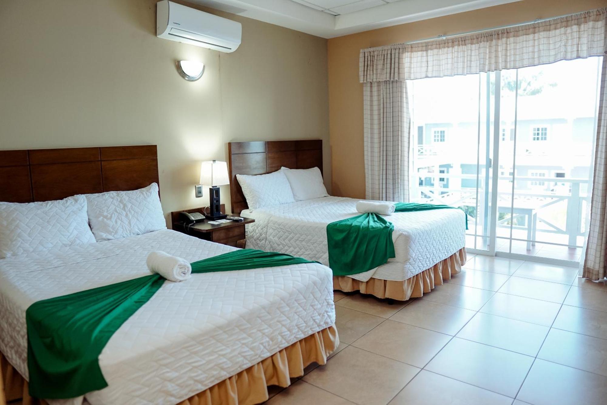 Hotel Casona Del Lago Flores Luaran gambar