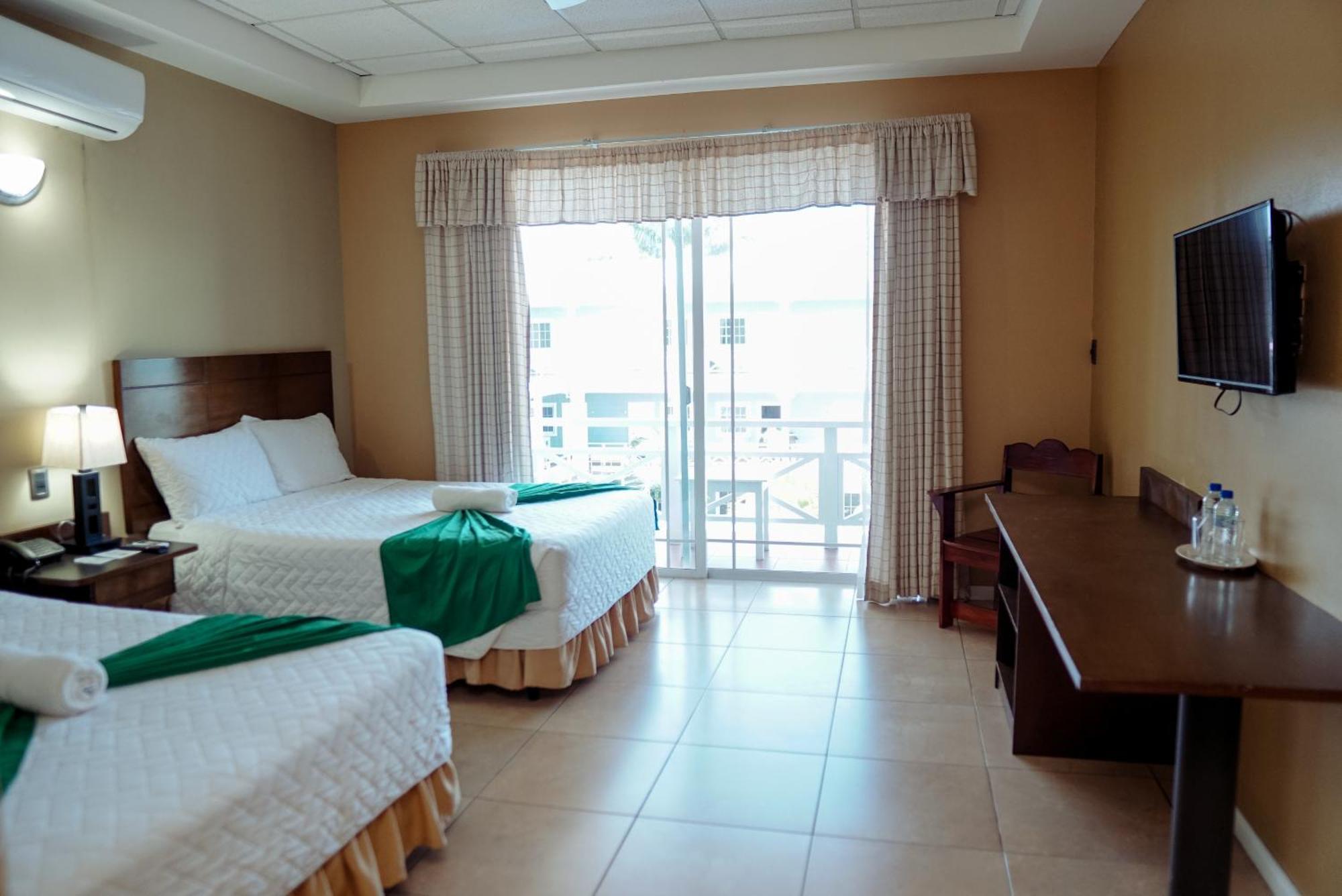Hotel Casona Del Lago Flores Luaran gambar